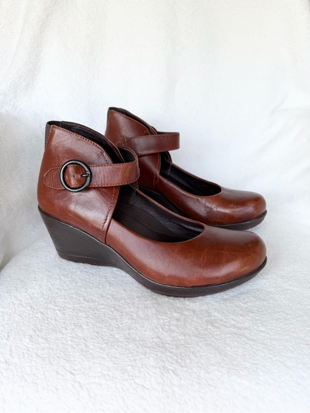 Dansko Womens Rebel Wedge Pump 39 Mary Jane Buckle Casual Heels Leather Brown